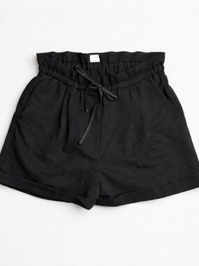 Aritzia Wilfred Black Drawstring Paperbag Shorts Medium